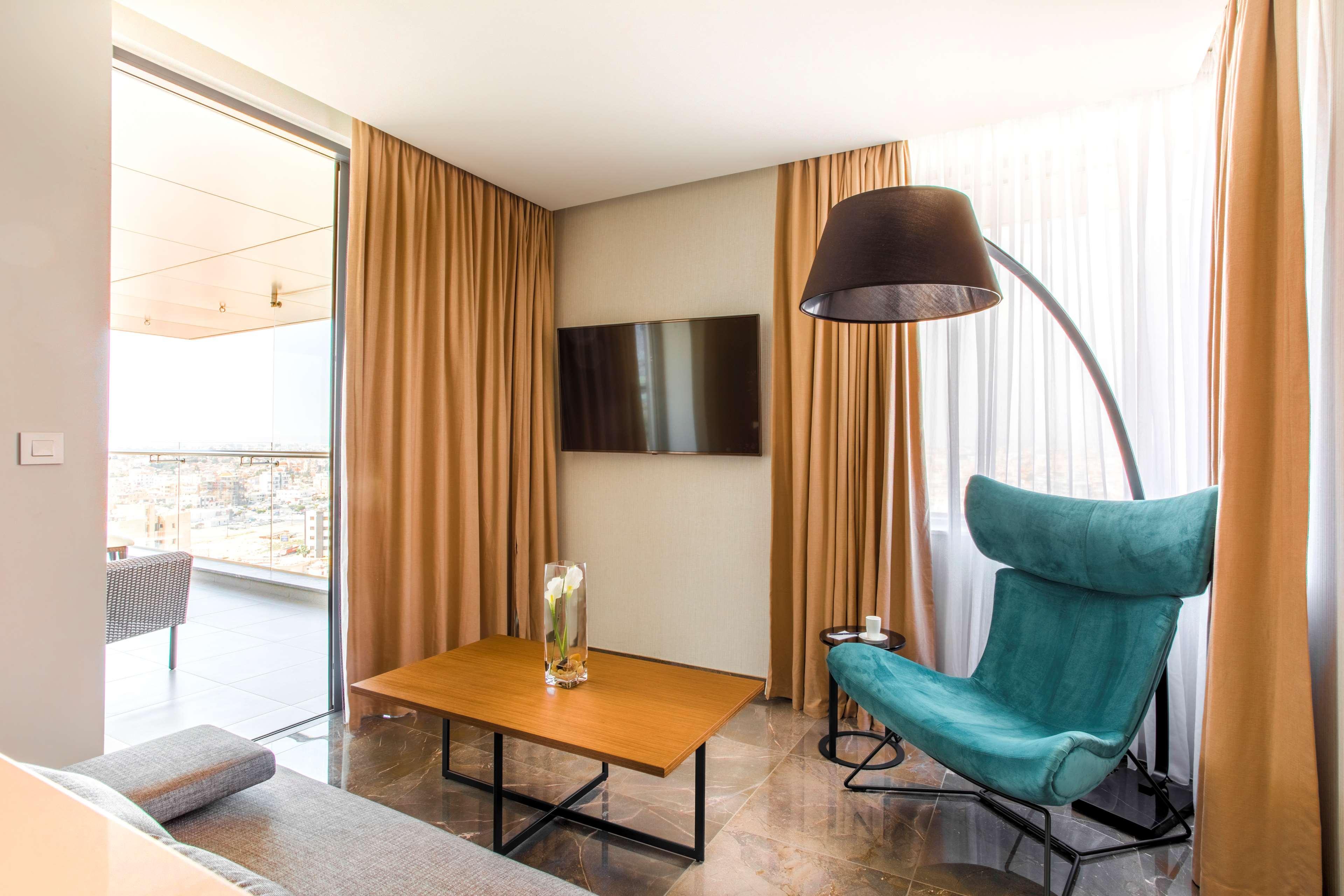 Radisson Blu Hotel,