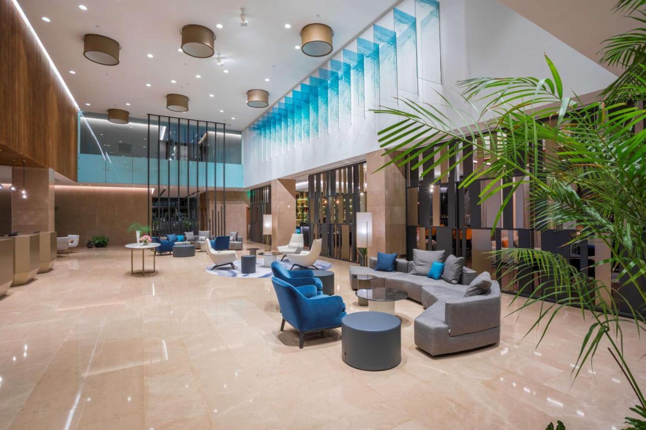 מלון Radisson Blu Hotel, 5*