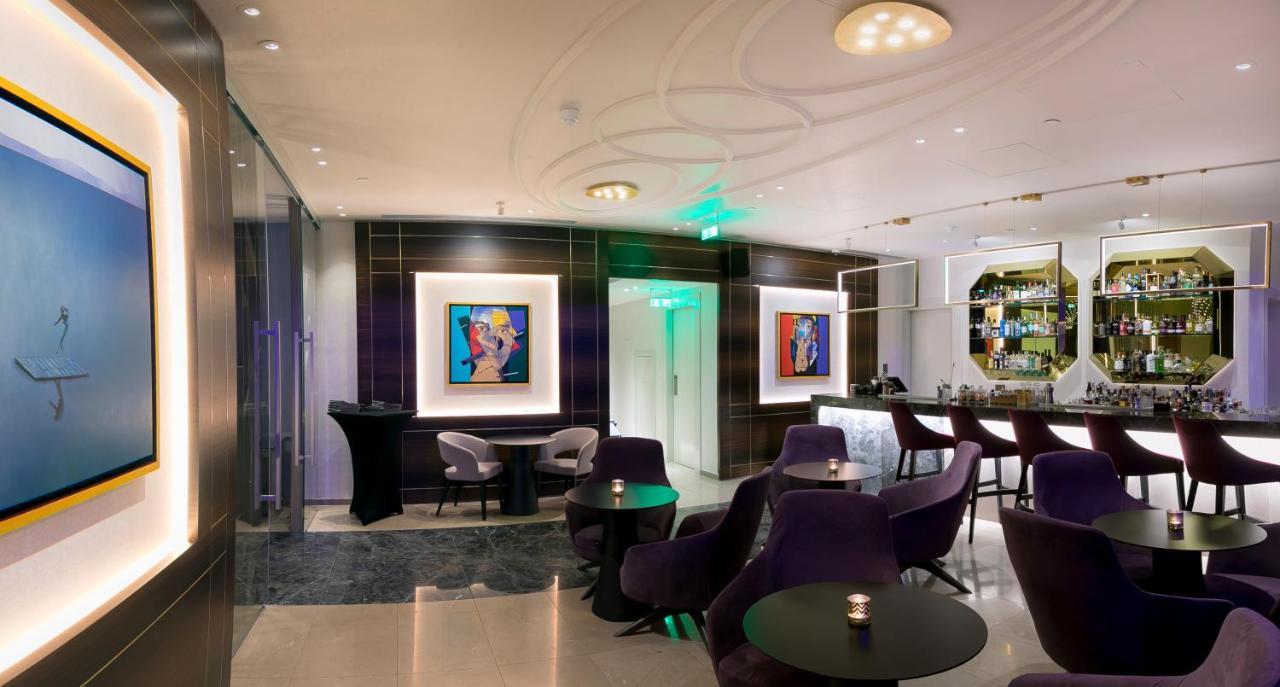 Radisson Blu Hotel, Larnaka